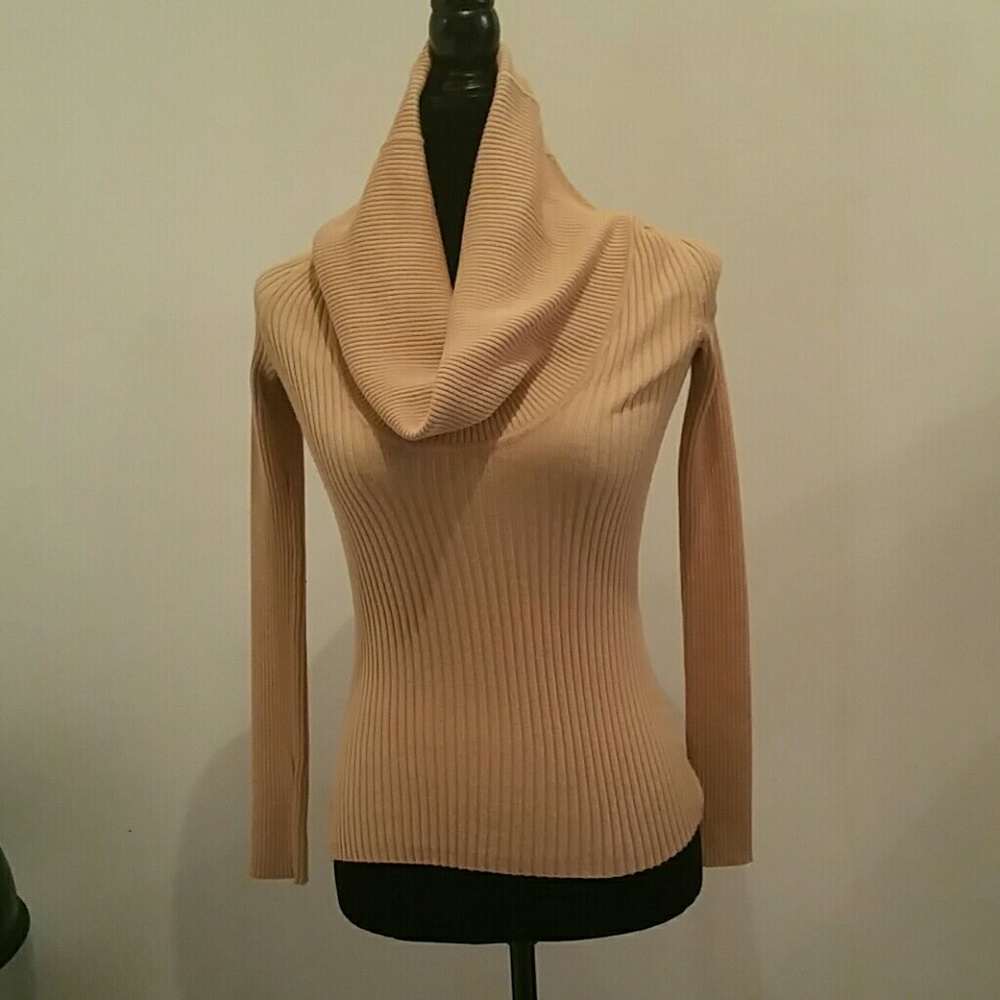 Stylish turtleneck sweater!