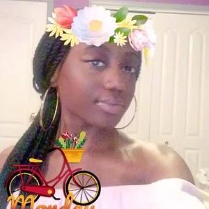 Meet your Posher, Tamia