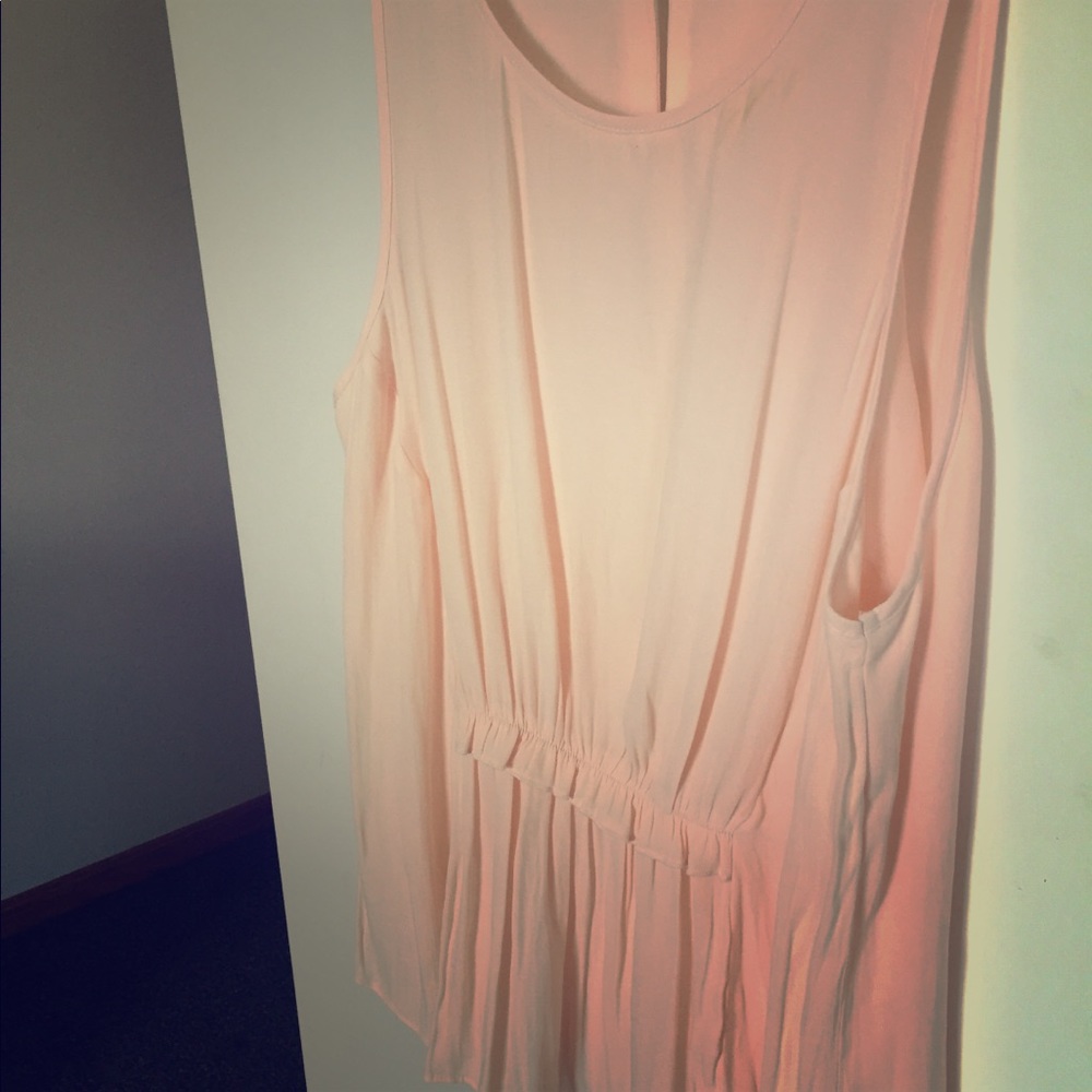 Light peach flow-y tank