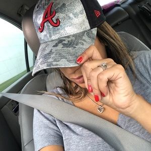 New era woman’s hat! New!