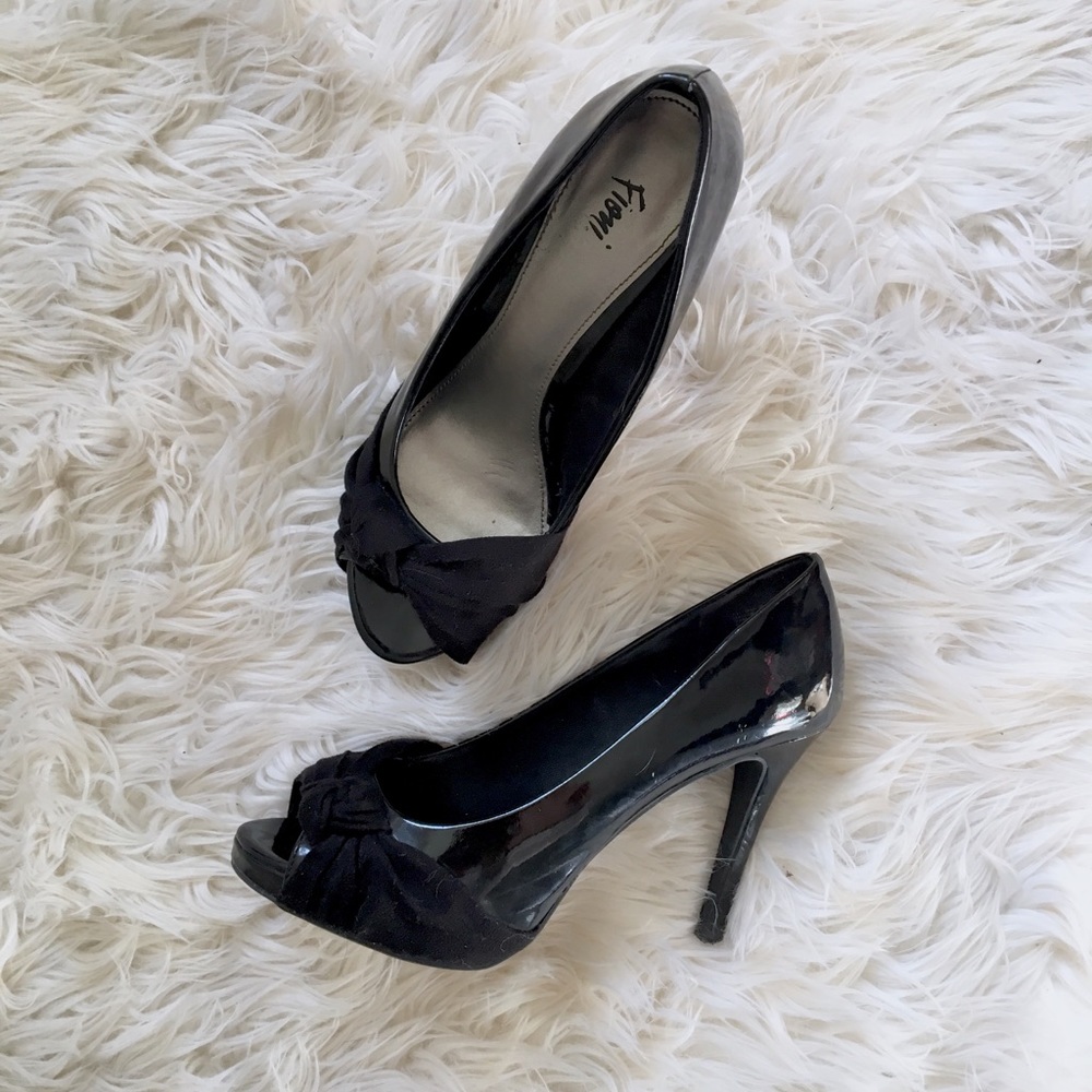 💫Fioni Black Knotted Pumps💫