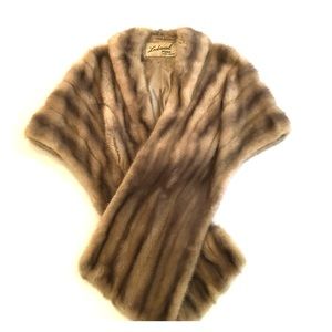 VINTAGE 50’s cape shawl blonde mink fur wrap