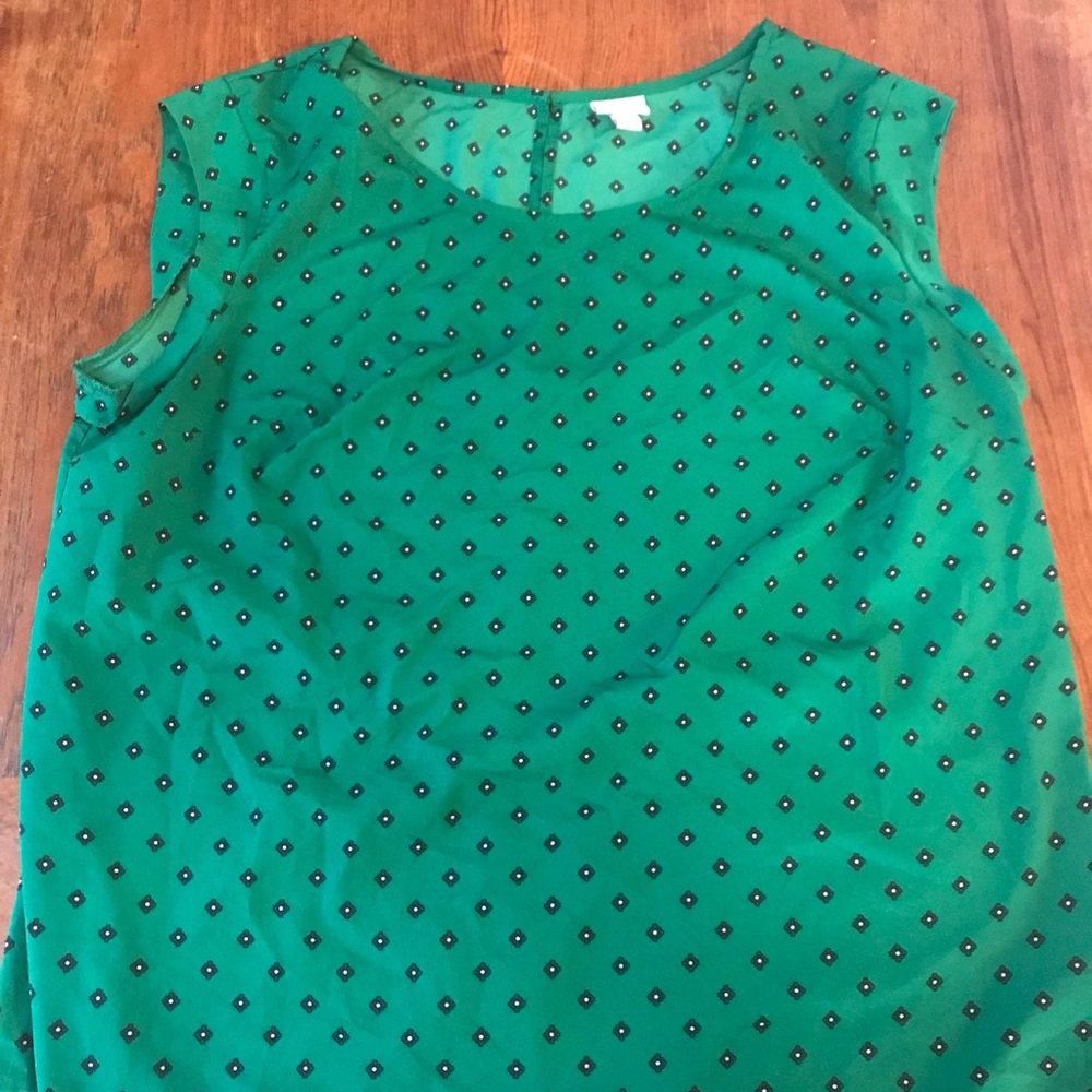 Patterned Top - Picture 3 of 3