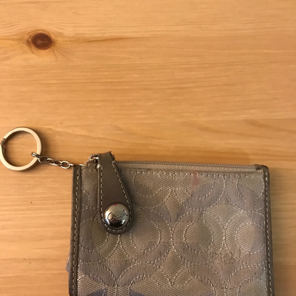 Authentic Coach key-ring card holder - Picture 3 of 4
