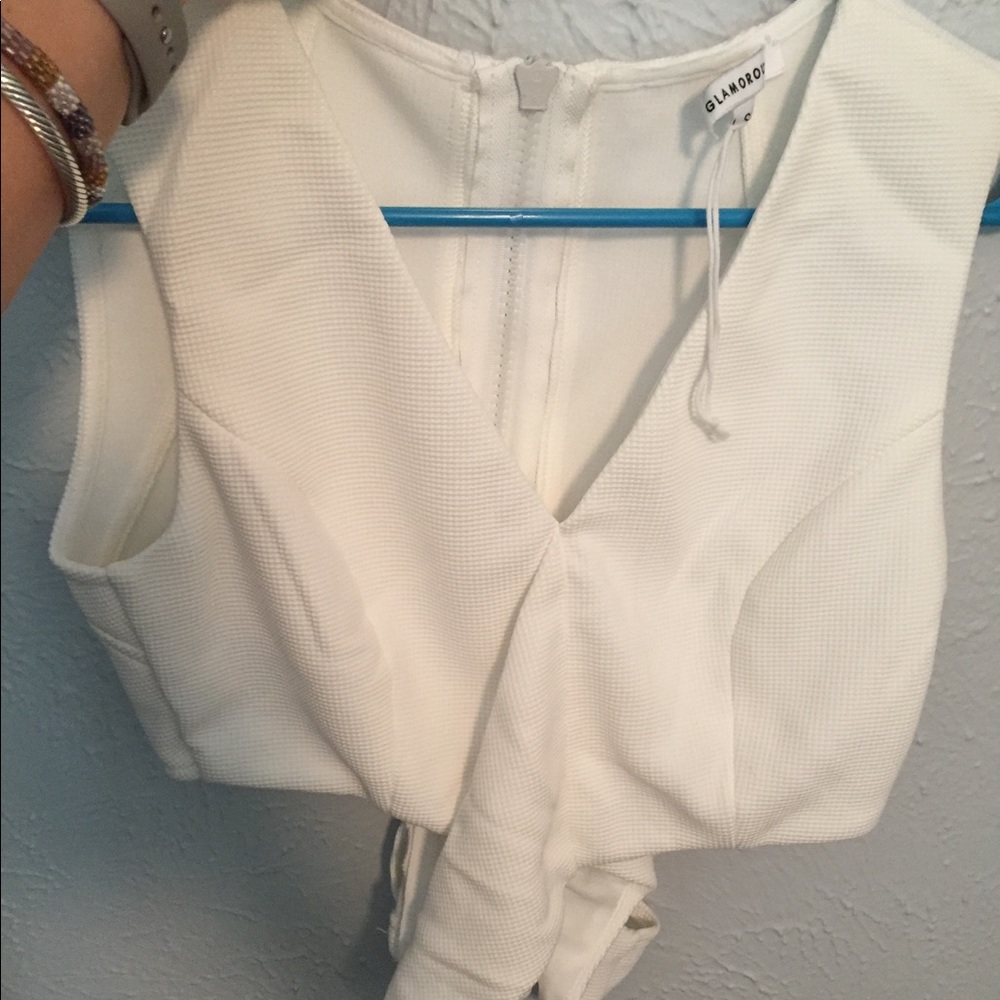 White crop top