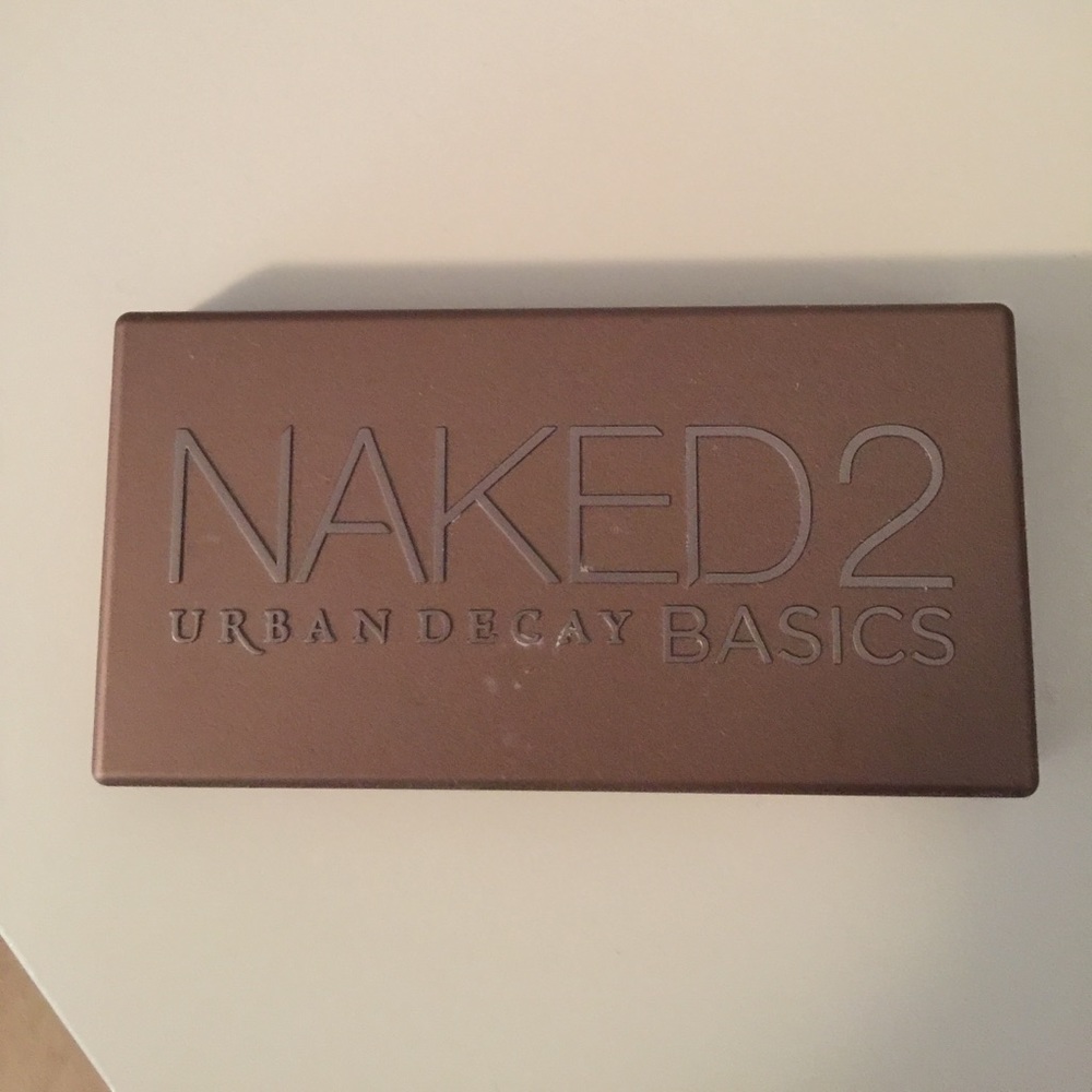 Urban Decay NAKED 2 BASICS palette