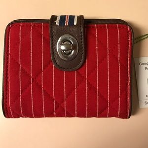 Vera Bradley NWT turnlock wallet