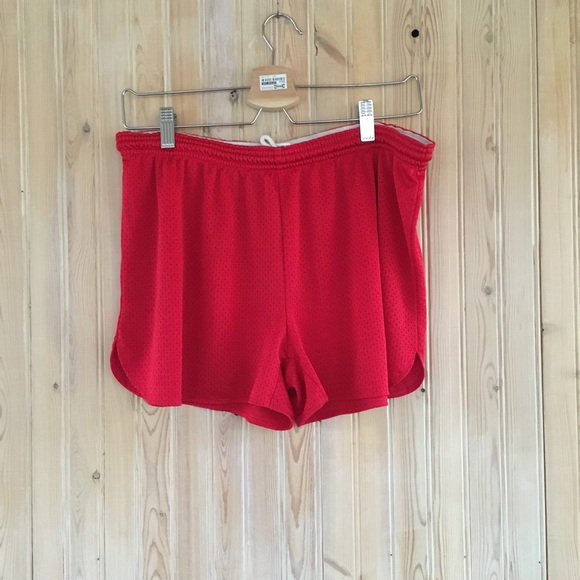 Champion Wisconsin Badger Mesh Shorts - Picture 2 of 3