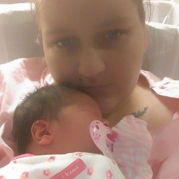 Meet your Posher, Stephanie - Picture 1 of 1