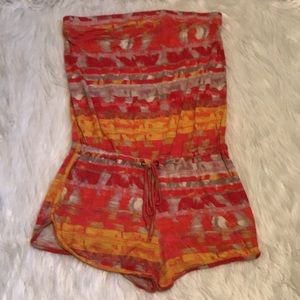 Strapless romper
