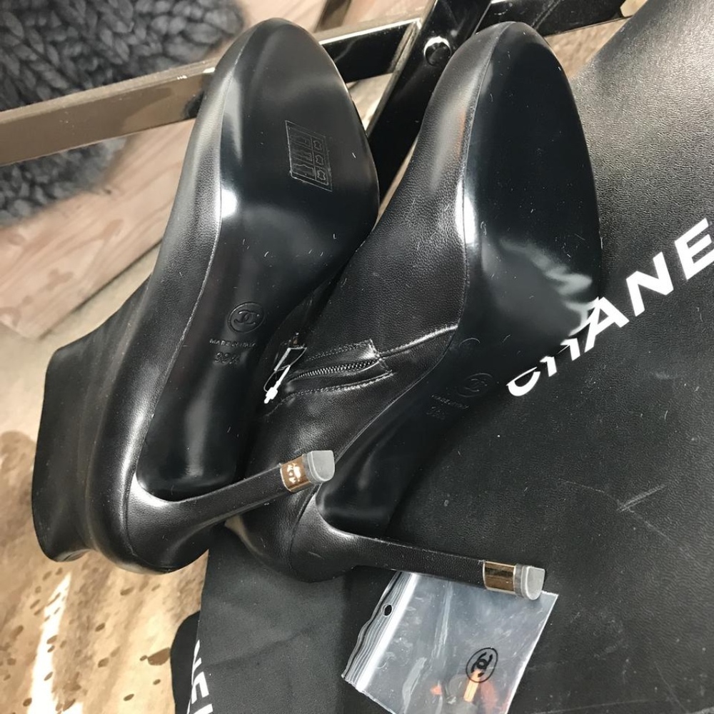 Chanel 15b Lambskin Leather Short Ankle Metal Heel - Picture 5 of 8