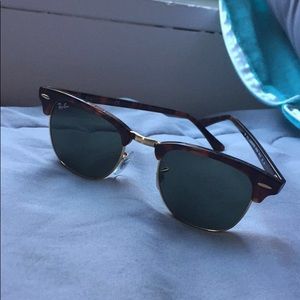 Ray-Ban Clubmaster Classic