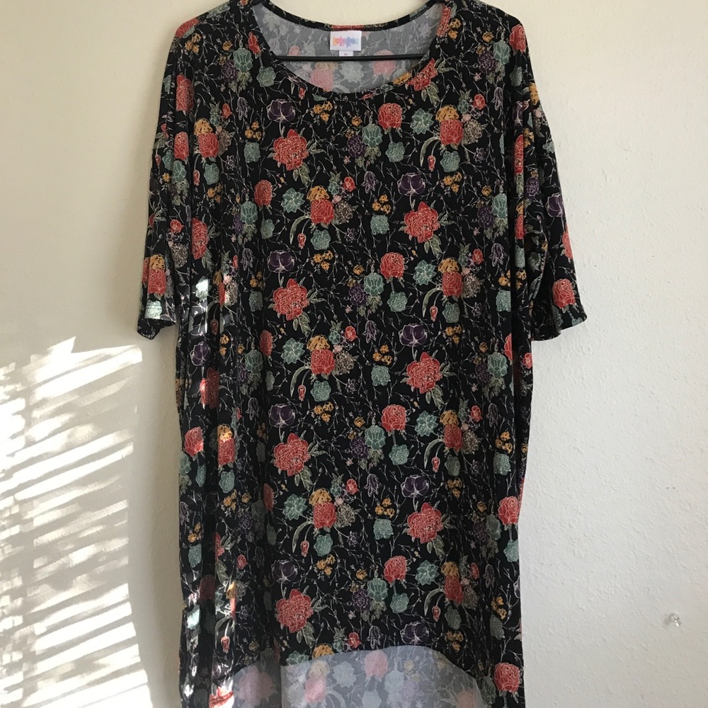 Lularoe Irma tunic
