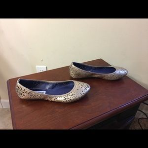 Metallic Steve Madden  flats