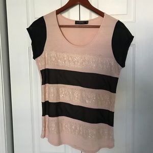 Lace and sheer detail tee