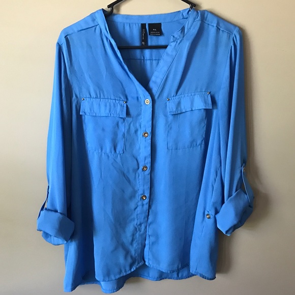 Cute Button Down Top - Picture 1 of 3