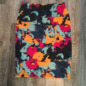 Lularoe Cassie Skirt • Medium