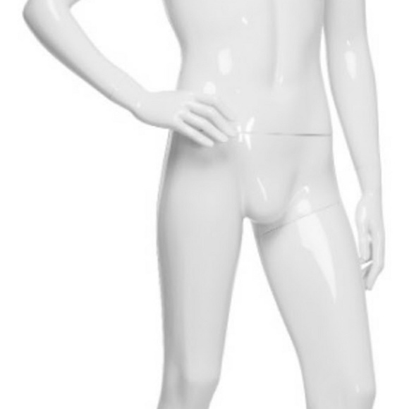 Beautiful Glossy mannequins - Picture 3 of 6