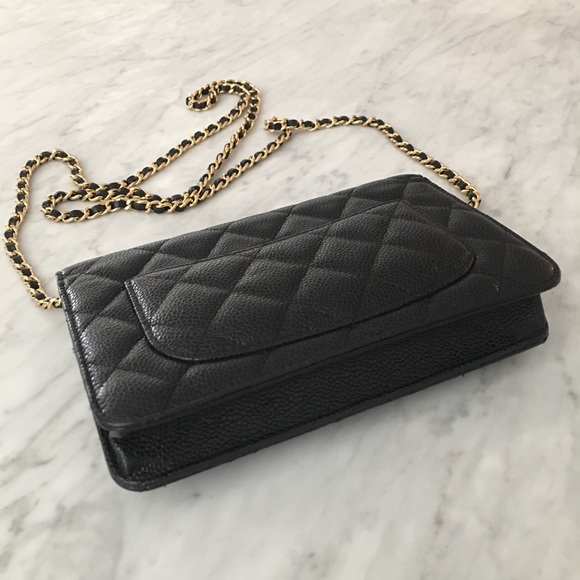CHANEL chain strap crossbody wallet bag - Picture 4 of 5