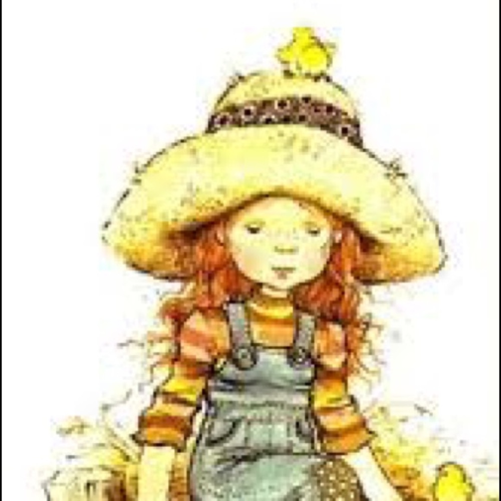 Meet your Posher, Holly