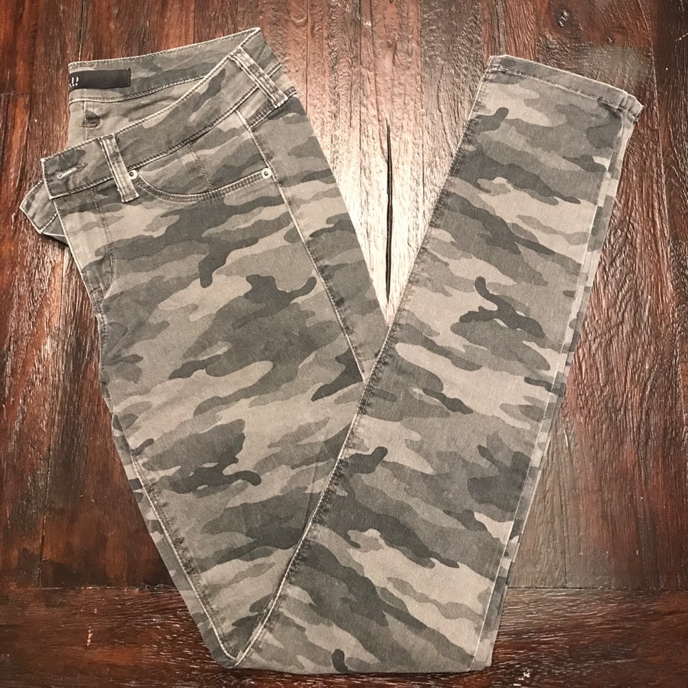 Sold Design Lab Camo Soho Super Skinny, 26