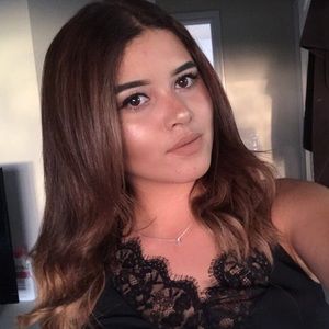 Meet your Posher, Paulina