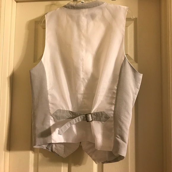 Guess white and gray vest. Front zipper - Picture 2 of 3