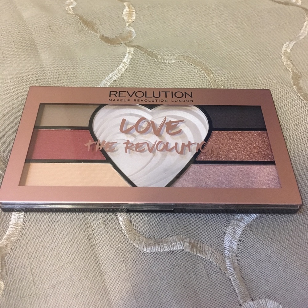 Makeup Revolution Love the Revolution Palette New!