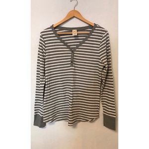 Grey/white striped thermal