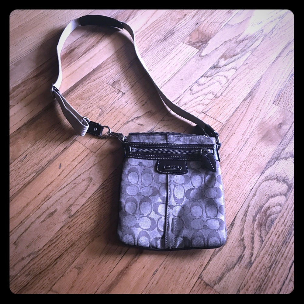Coach Cross Body EUC