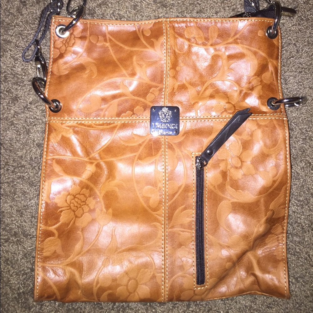 IMEDICI Italian leather cross body bag.
