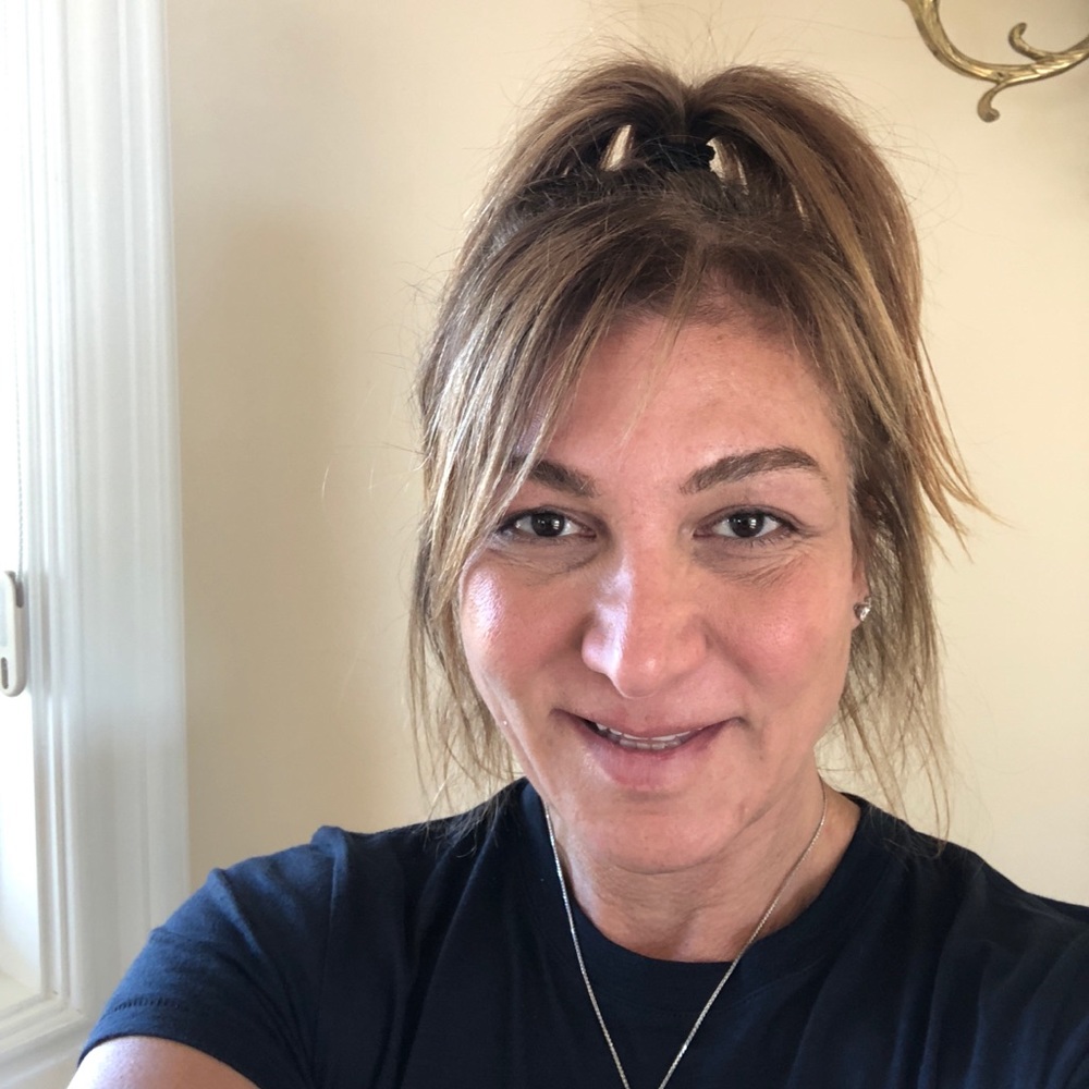 Meet your Posher, Lena