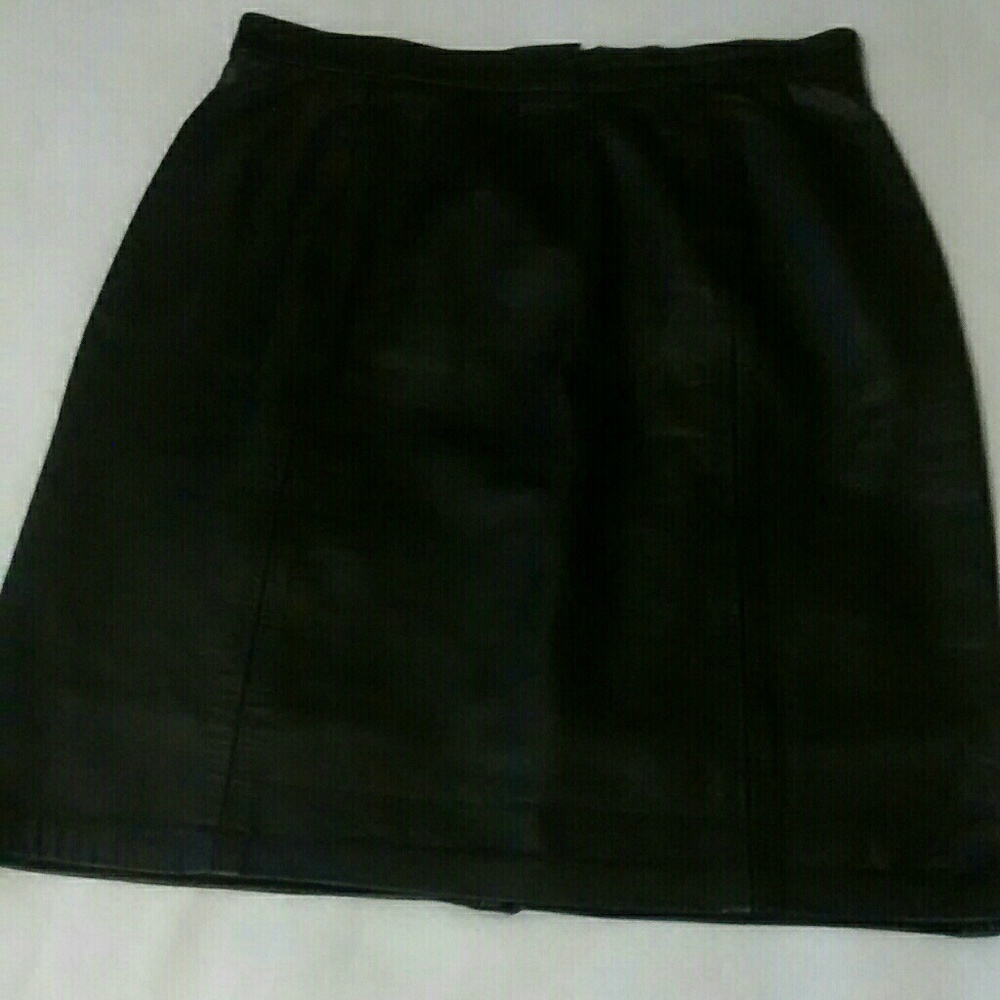 Leather mini skirt