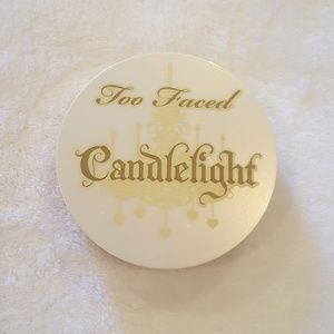 Too Faced candlelight transluscent powder