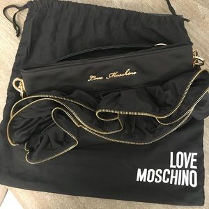 SALEEE!!! 💸💸💸 Love moschino vintage handbag