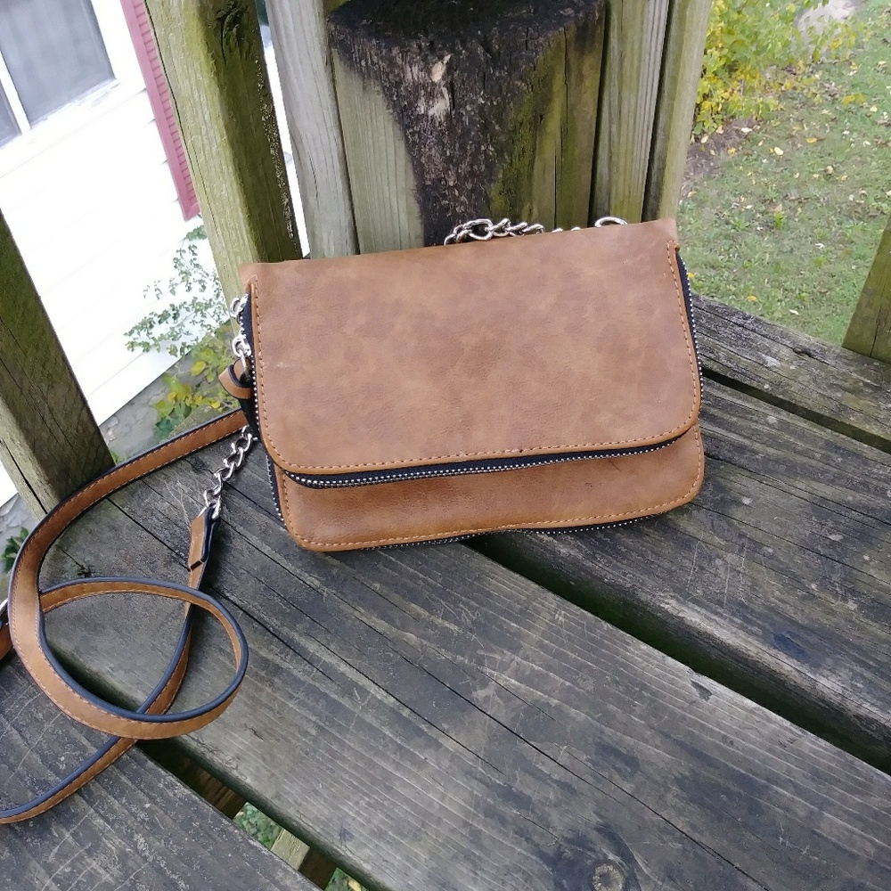 Faux leather Cross body purse
