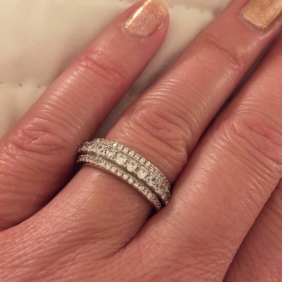 925 Sterling Silver White Sapphire Ring - Picture 5 of 6