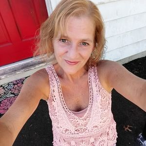 Meet your Posher, Joann