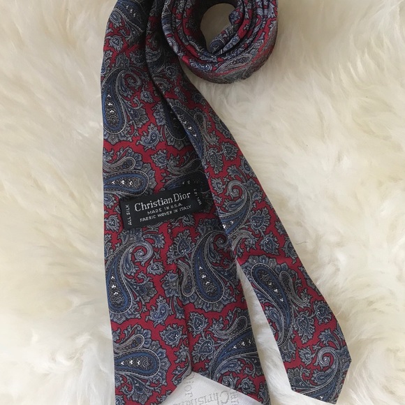 EUC Christian Dior Red Paisley - Picture 2 of 3