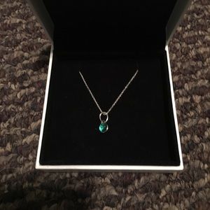 Pandora pendant with chain