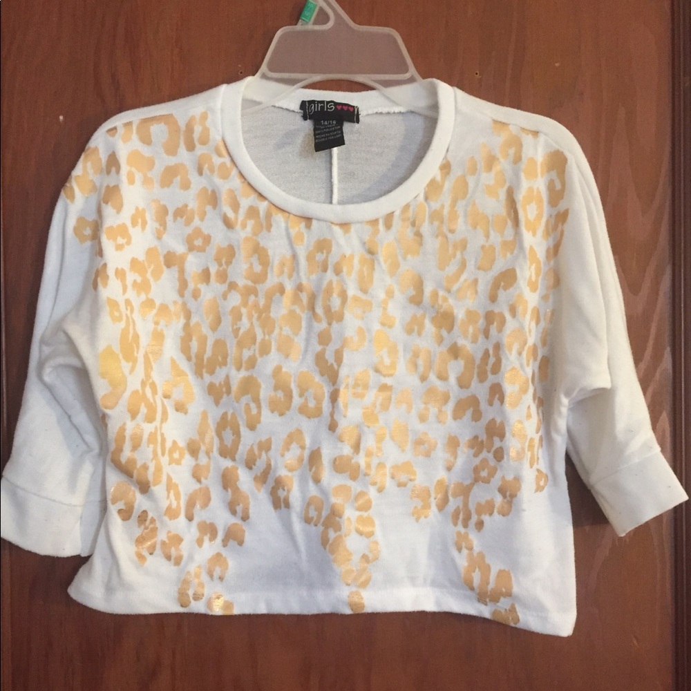 3/4 sleeve leopard crop top