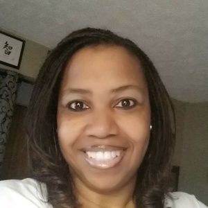 Meet your Posher, Lynetta