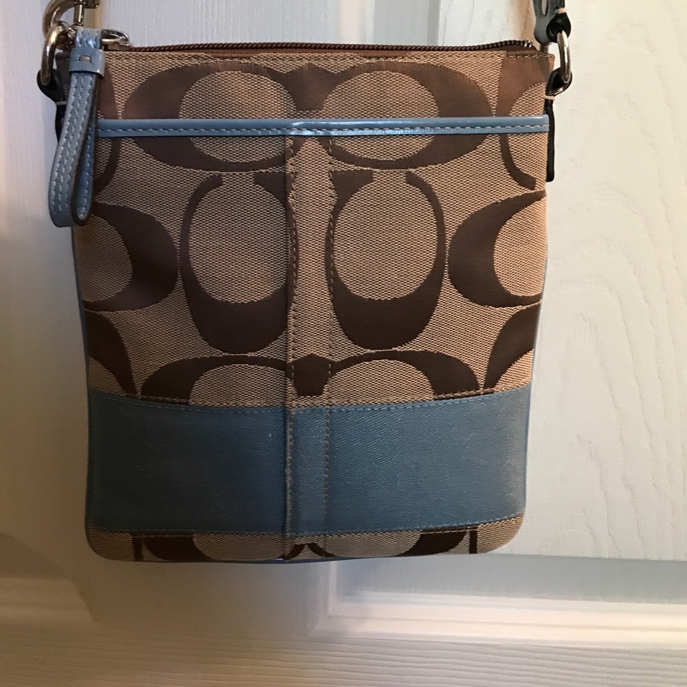 Authentic Coach Messenger Bag