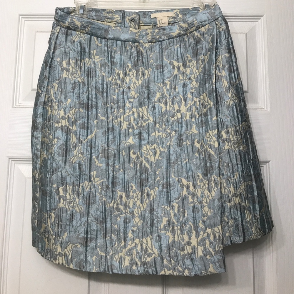 Blue and cream floral print skirt - Picture 1 of 4