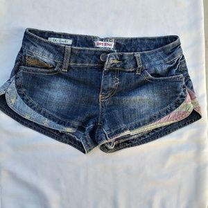 American patterned jean shorts