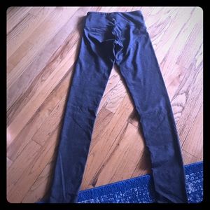 Lululemon Charcoal Gray Leggings Like New