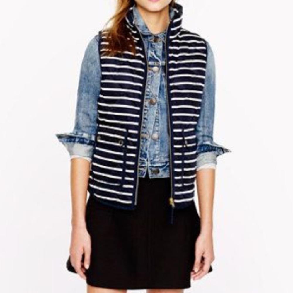 Sale! NWOT blue striped vest