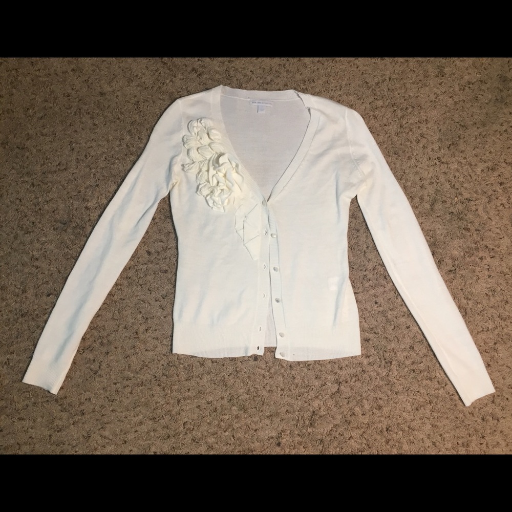 New York and Company White cardigan🐰