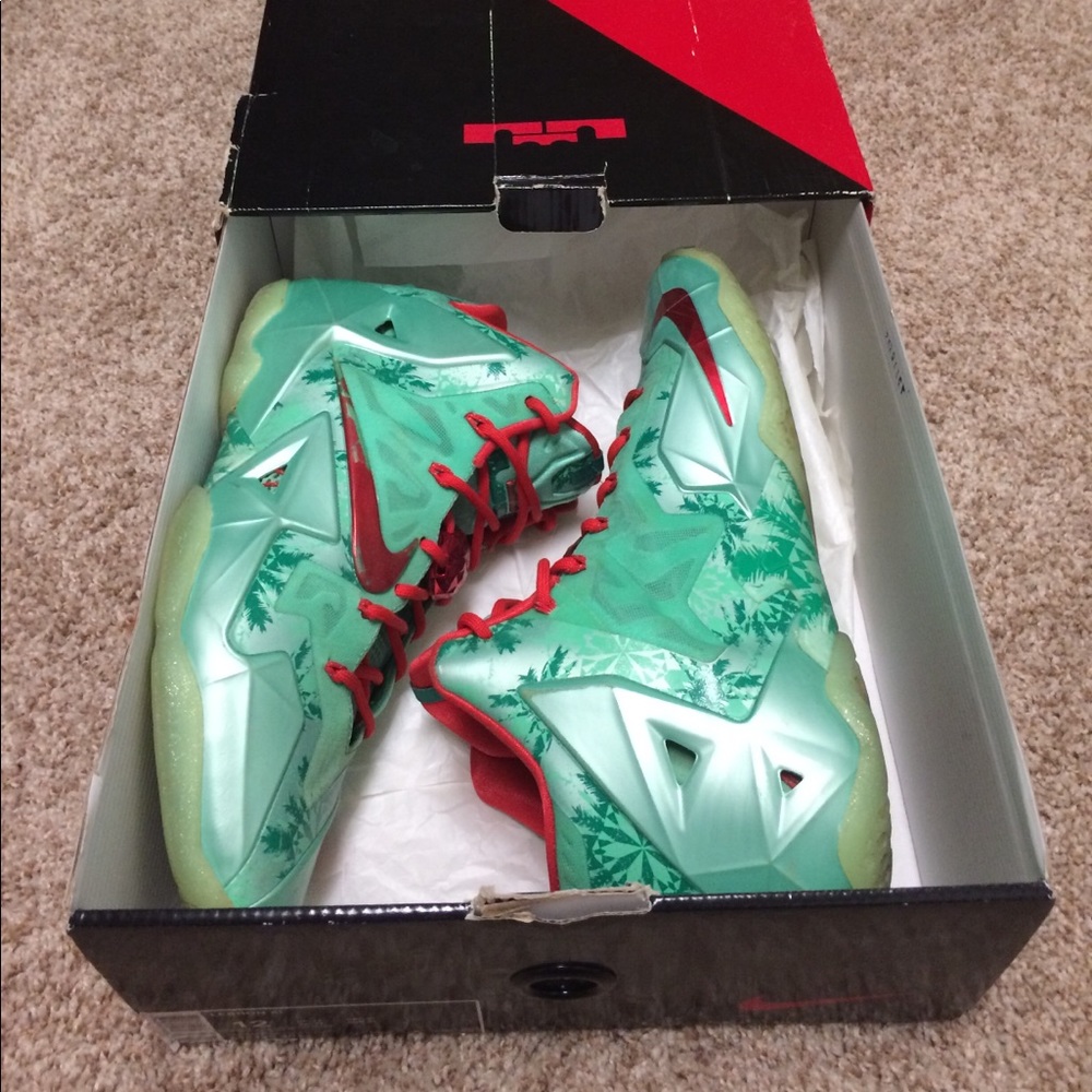 Lebron 11s Christmas addition
