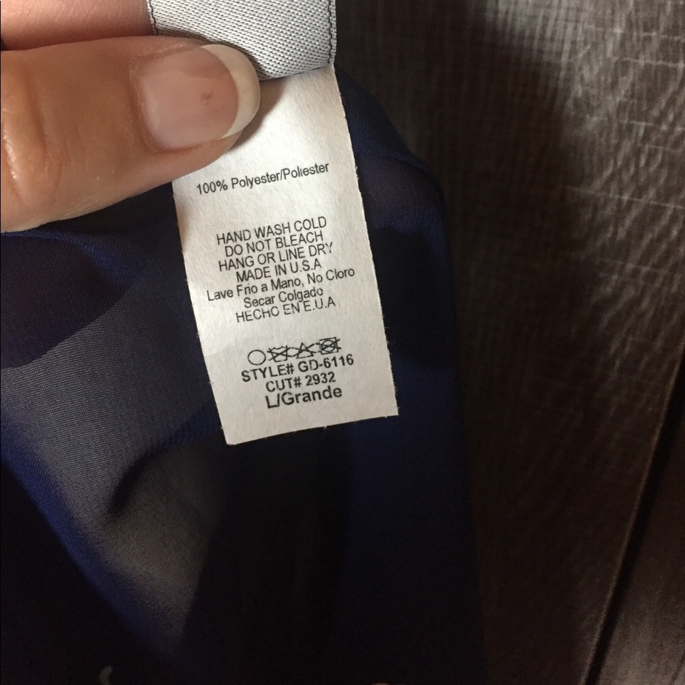 ❗️SMALL (runs big) Navy Floral Cardigan kimono - Picture 3 of 3